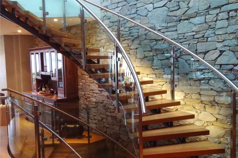 Railing glass post and clips 011