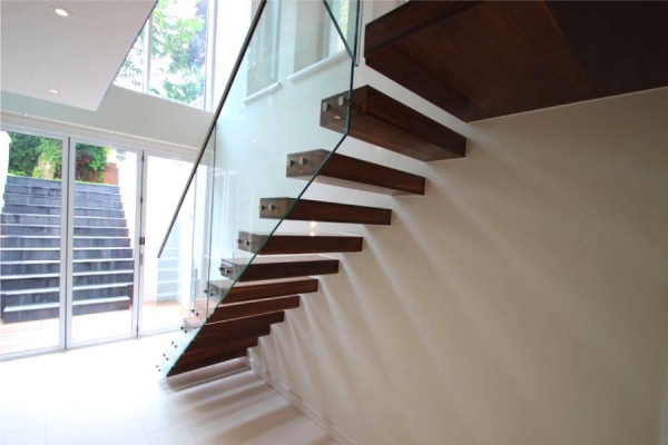 546bd42d28687tz Portfolio 1416352813 L